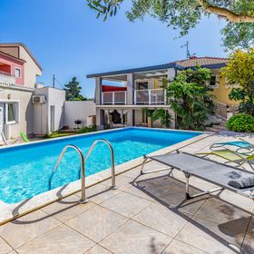 Vendégház Premantura - CIA341