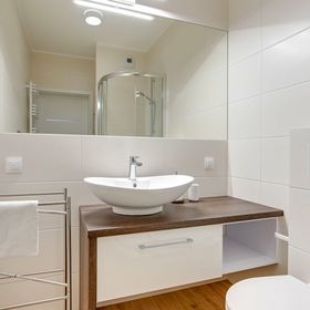 PLATINIUM LOFTS Platinium Spectrum White