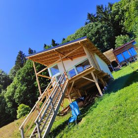 Rainbow Chalet Adults Only Bran