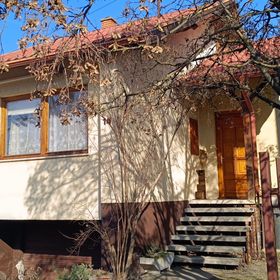 Rigó Nyaralóház Lakitelek