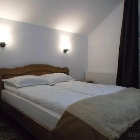 Căsuța din grădina Mănăstirea Humorului