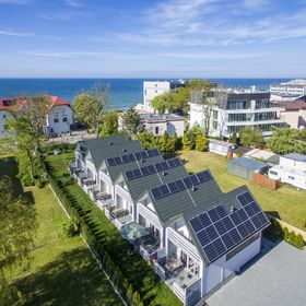 DOMKI ZACHÓD SŁOŃCA