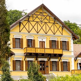 Sasréti Vadászkastély Almamellék