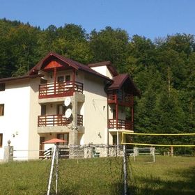 Pensiunea Zece Brazi Cheia