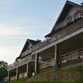 Apartamenty Wilcza Knieja Zawóz