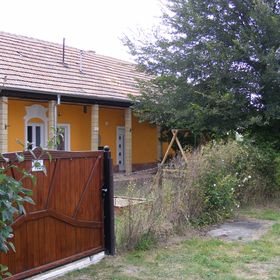Négy Gólya Apartman Sarud