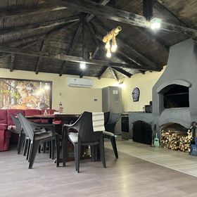 Casa Lupilor Transfăgărășan Arefu