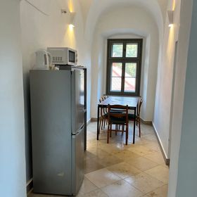 Szentháromság Kolostorszállás Szolnok