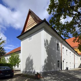 Szentháromság Kolostorszállás Szolnok