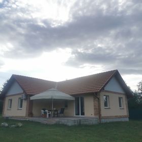 Búbánatvölgy Vöröstölgy Vendégház Esztergom