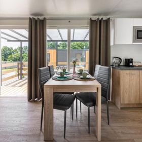 Apartament Wichrowe Wzgórze Lark House - szary Kudowa-Zdrój