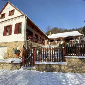 Bauer Teljes Vendégház Hosszúhetény - Püspökszentlászló