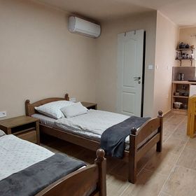 Tóparti Szállás Galambok