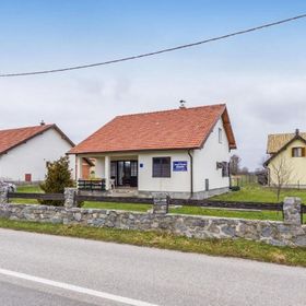 Apartmanok Családok Részére Medencével Lovinac, Velebit - 21748 Lovinac