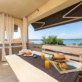 Apartment Perla Klimno 