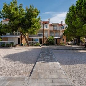 Apartments Sum Mora Vir