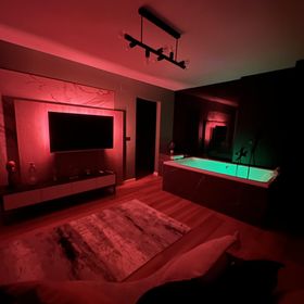 Jacuzzi Old Town Apartment București