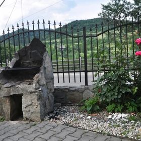 Nad Zdrojami - Domek Żółty Szczawnica