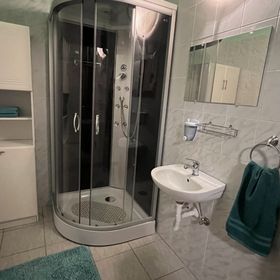 Erik Apartman Jászszentlászló