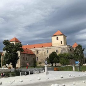 Vár-Lak Apartman Várpalota