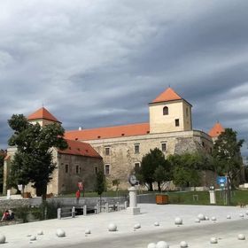 Vár-Lak Apartman Várpalota