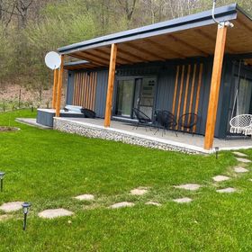 Tiny House by the Forest 1 Borod