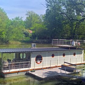 Lilla Privát Lakóhajó Tokaj