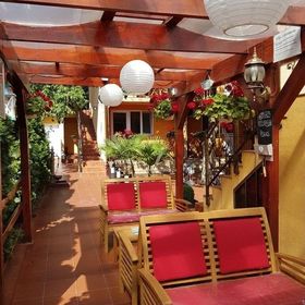 Vila Floarea Etiquette Costinești