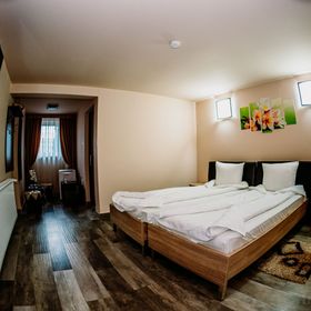 Camere de inchiriat Romeo&Julieta Luduș