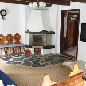 Chalupa na Jelení Holčovice