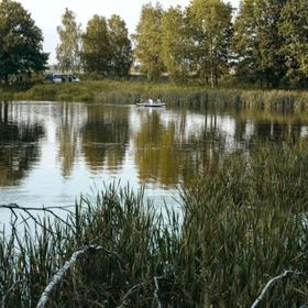 Osada nad rozlewiskiem Poraj