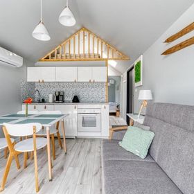 Holiday Hill - Domek z sauną i balią Karpniki