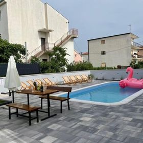 Apatmani Villa Felicita Seget Donji