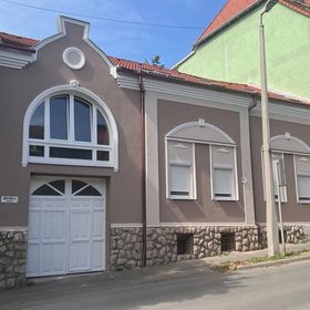 Berzsenyi Apartmanház Kaposvár