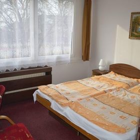 Hotel GARNET Strakonice