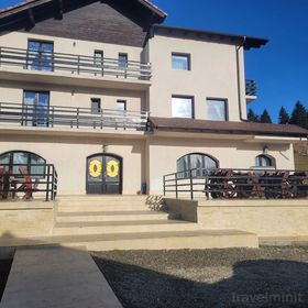 Pensiunea La Rocca Fundata