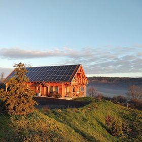 Cserháti St.Hildegard eldugott völgy Faház Penc