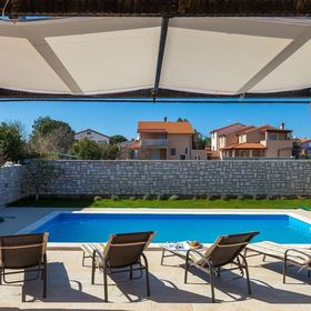 Vendégház Pula - CLS002