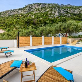 Apartman Klek - CDR550