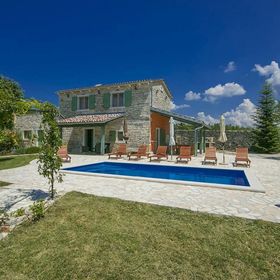 Vendégház Tinjan - CLS843