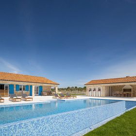 Vendégház Sveti Filip i Jakov - CLD273