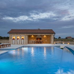 Vendégház Sveti Filip i Jakov - CLD273