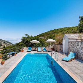 Vendégház Bol - CLD635