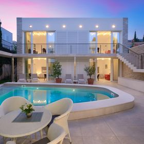 Vendégház Bol - CLD402