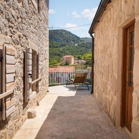 Vendégház Jelsa - CLD476