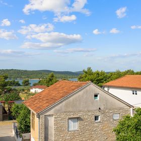 Apartman Pirovac - CSV045