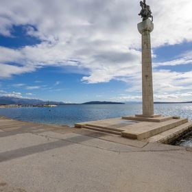 Apartman Kaštel Novi - CSC449