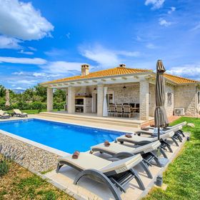 Vendégház Drniš - CLD666