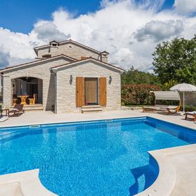 Vendégház Tinjan - CLS713