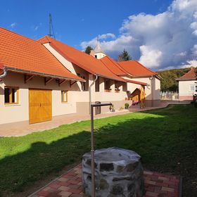 Szállást Kérő Róka Vendégház Tormafölde